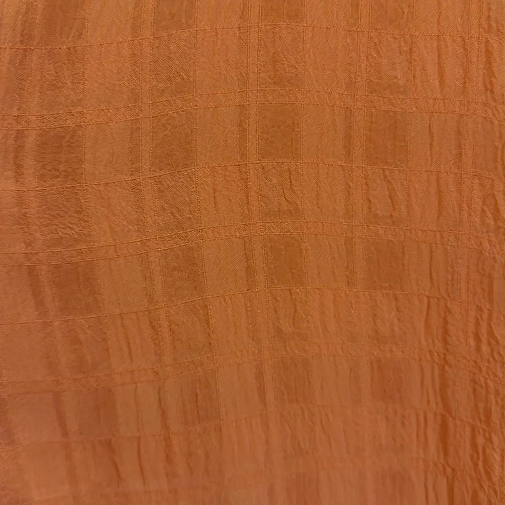 Peach colored women’s shirt - Picture 5 of 5